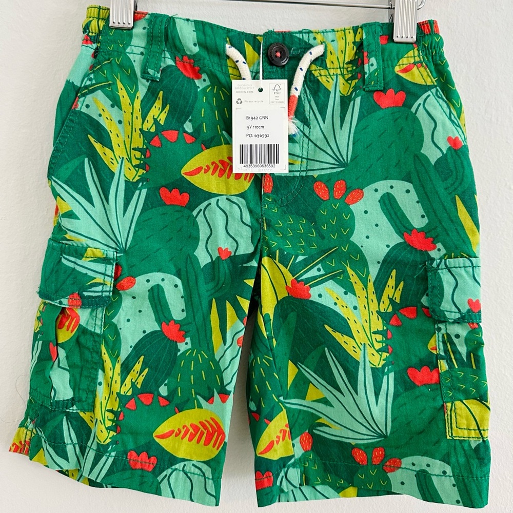 NEW Mini Boden shorts 🌵